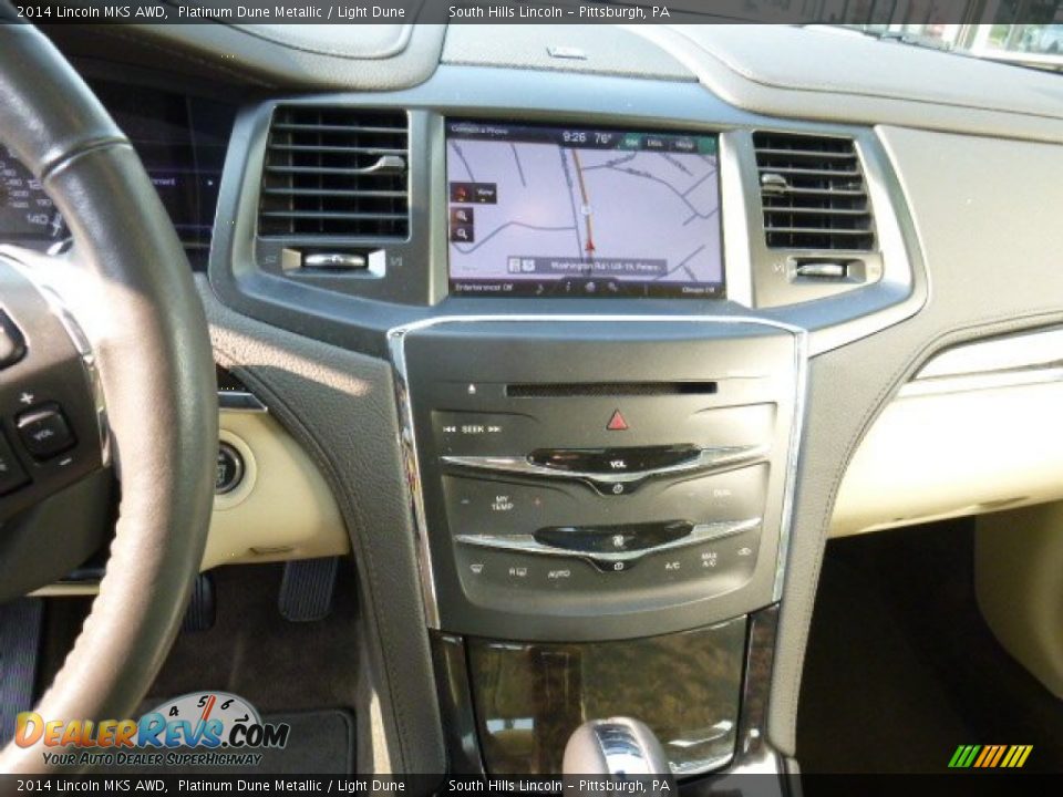 2014 Lincoln MKS AWD Platinum Dune Metallic / Light Dune Photo #22
