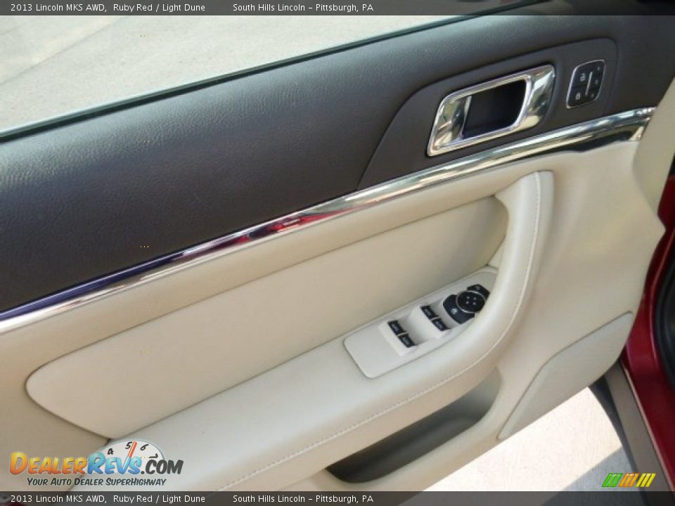 2013 Lincoln MKS AWD Ruby Red / Light Dune Photo #18
