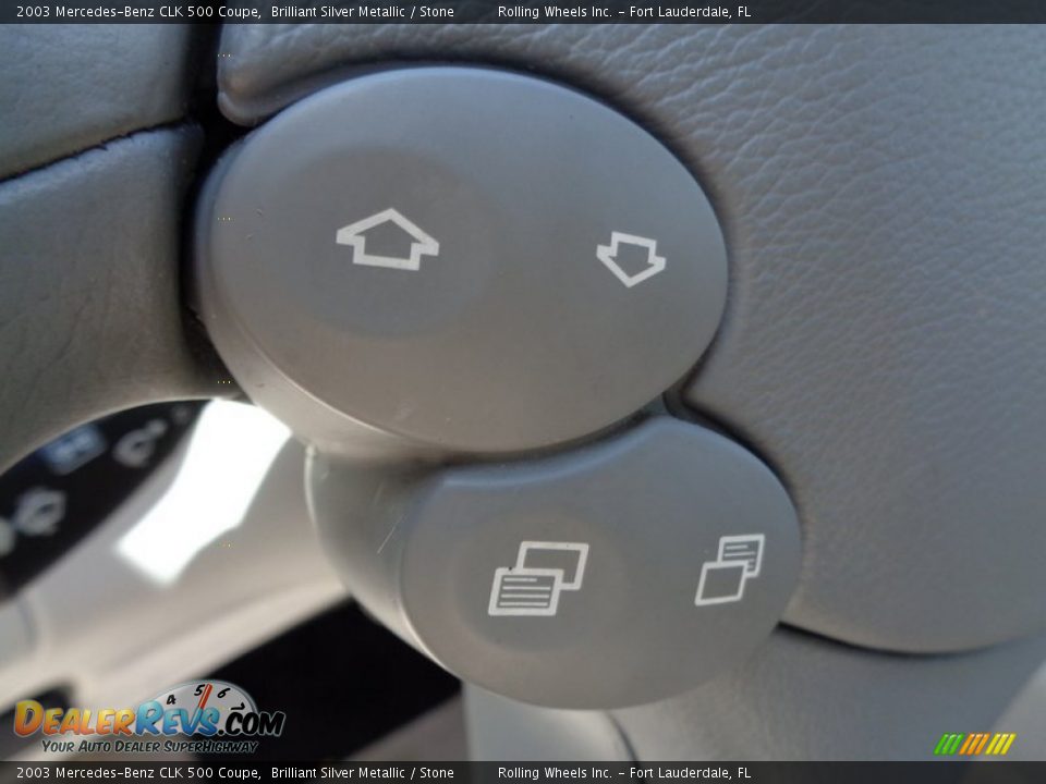 Controls of 2003 Mercedes-Benz CLK 500 Coupe Photo #23