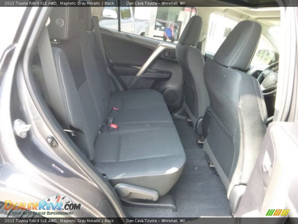 2013 Toyota RAV4 XLE AWD Magnetic Gray Metallic / Black Photo #6