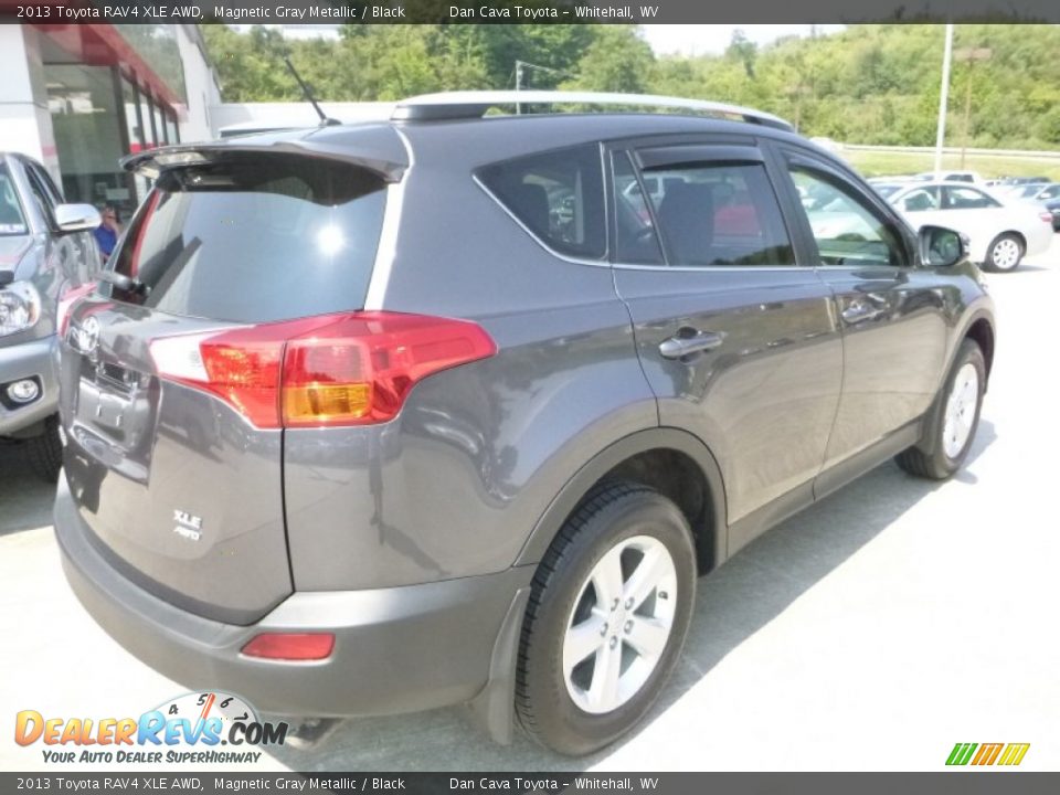 2013 Toyota RAV4 XLE AWD Magnetic Gray Metallic / Black Photo #8