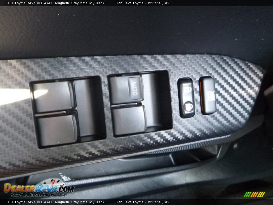 2013 Toyota RAV4 XLE AWD Magnetic Gray Metallic / Black Photo #20