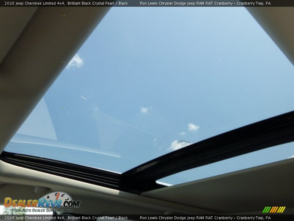 2016 Jeep Cherokee Limited 4x4 Brilliant Black Crystal Pearl / Black Photo #15