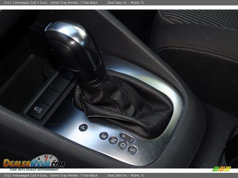 2012 Volkswagen Golf 4 Door United Gray Metallic / Titan Black Photo #14