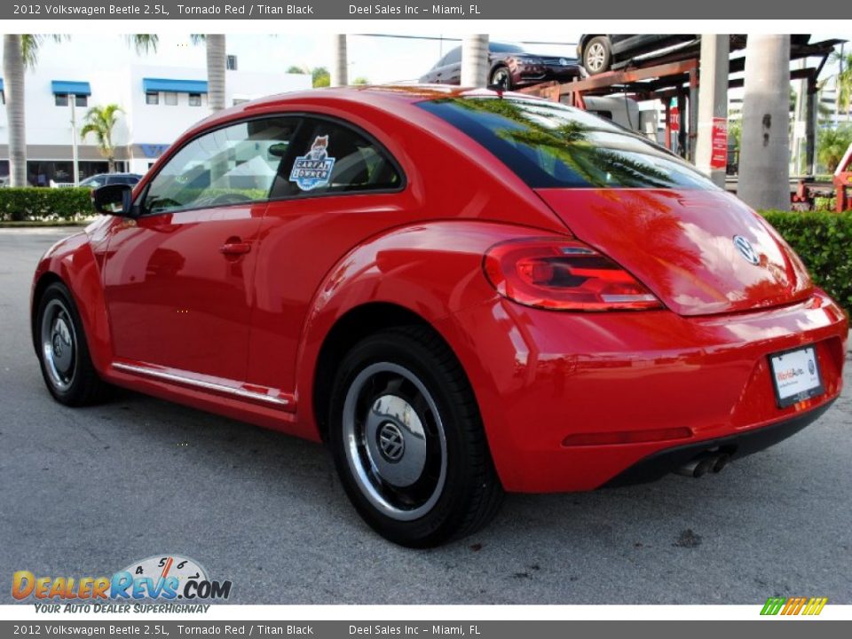 2012 Volkswagen Beetle 2.5L Tornado Red / Titan Black Photo #7