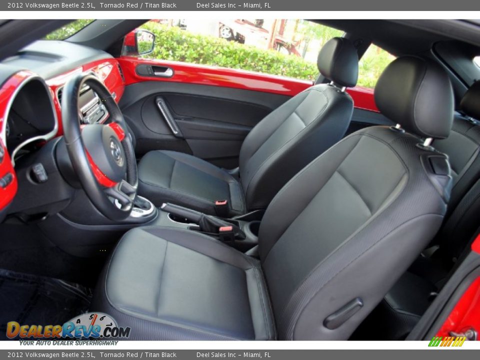 2012 Volkswagen Beetle 2.5L Tornado Red / Titan Black Photo #13