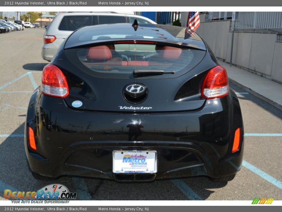 2012 Hyundai Veloster Ultra Black / Black/Red Photo #5