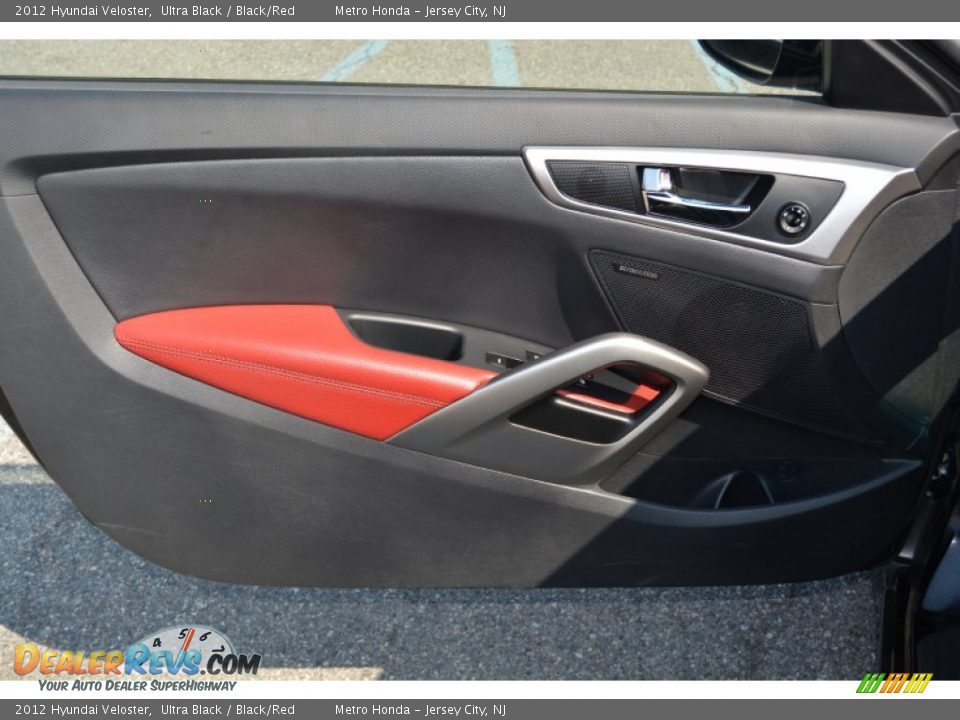 2012 Hyundai Veloster Ultra Black / Black/Red Photo #10