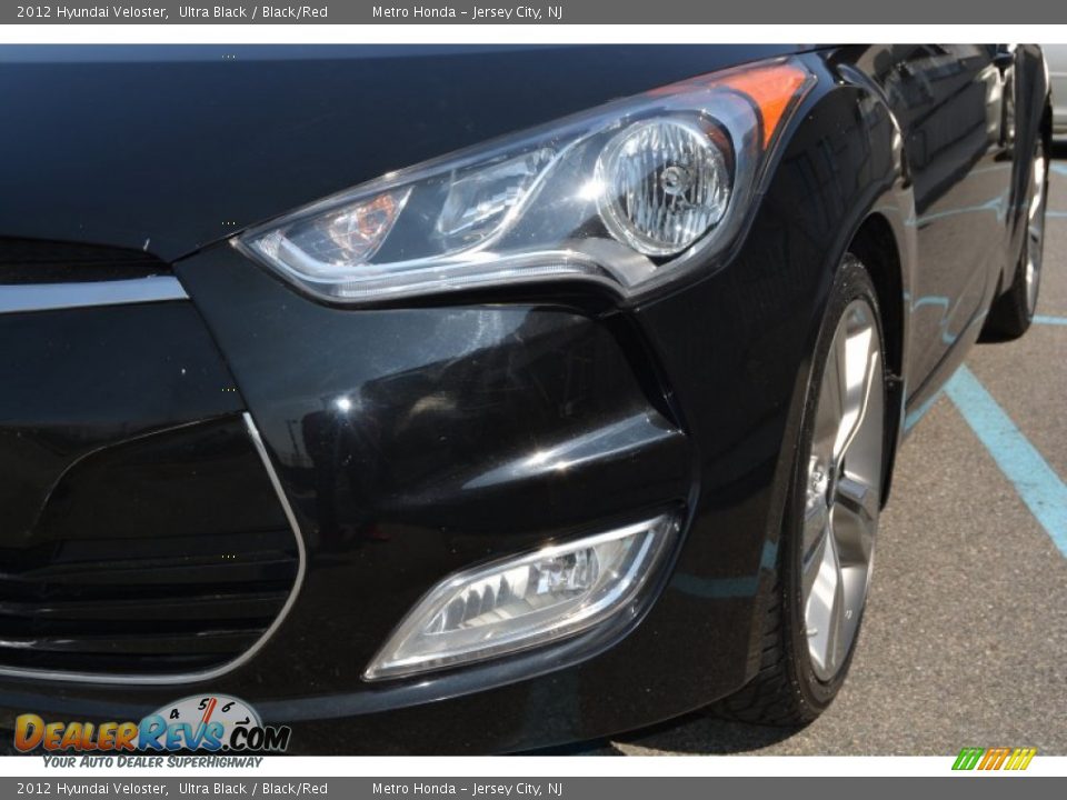 2012 Hyundai Veloster Ultra Black / Black/Red Photo #30