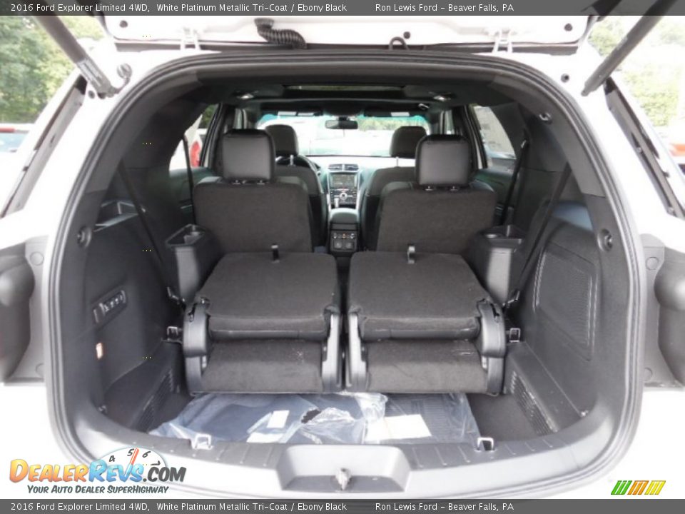 2016 Ford Explorer Limited 4WD Trunk Photo #5