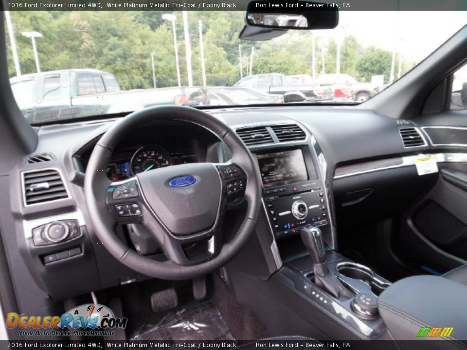Dashboard of 2016 Ford Explorer Limited 4WD Photo #14