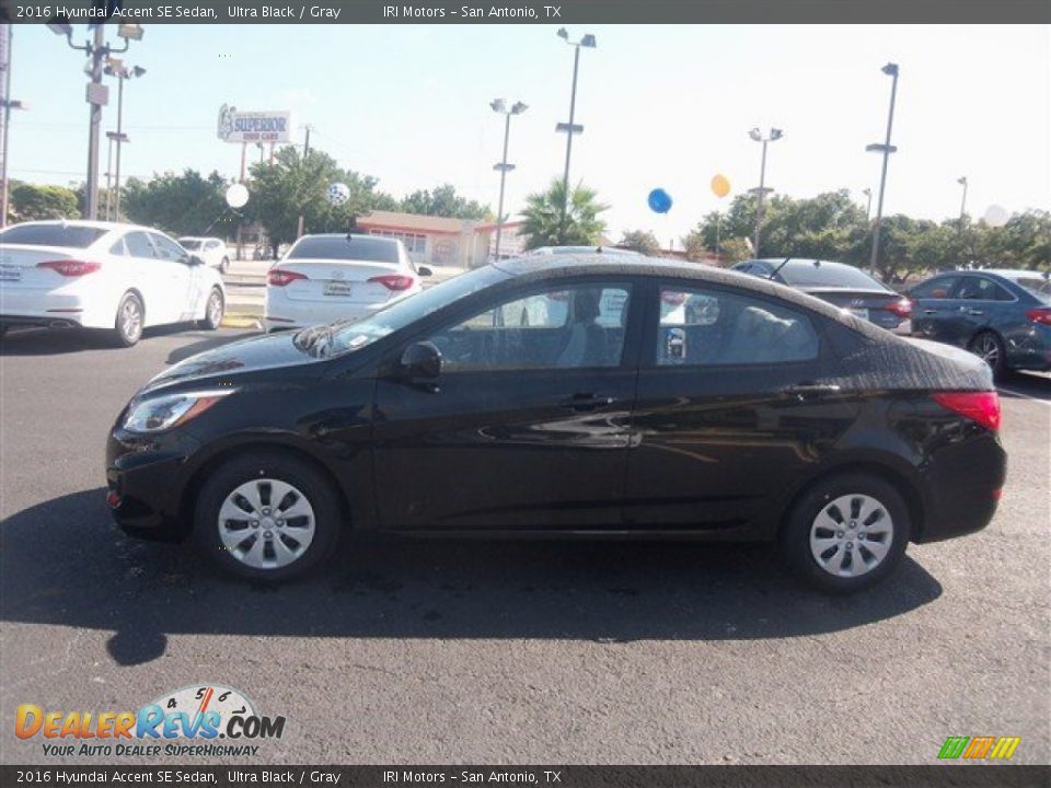 2016 Hyundai Accent SE Sedan Ultra Black / Gray Photo #5