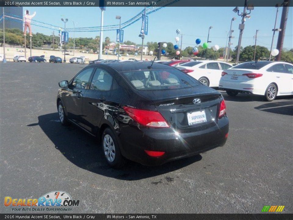 2016 Hyundai Accent SE Sedan Ultra Black / Gray Photo #6