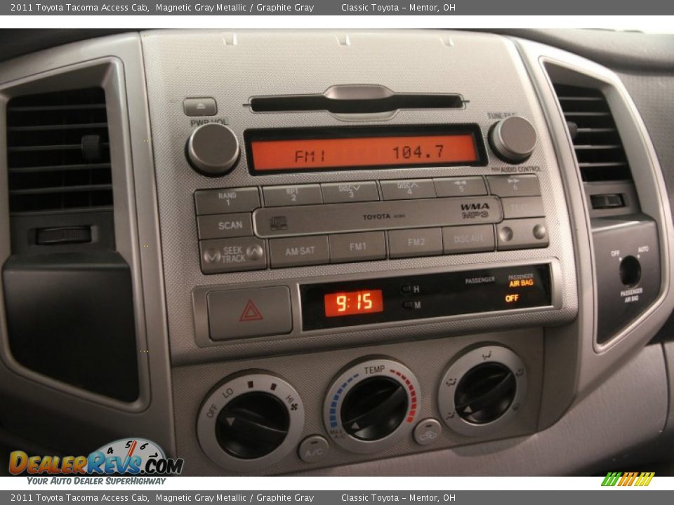 Controls of 2011 Toyota Tacoma Access Cab Photo #8