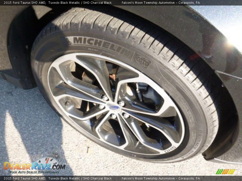 2015 Ford Taurus SHO AWD Tuxedo Black Metallic / SHO Charcoal Black Photo #4
