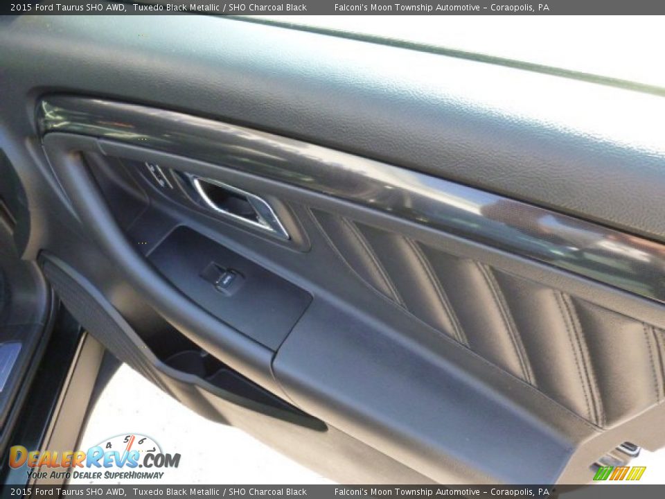2015 Ford Taurus SHO AWD Tuxedo Black Metallic / SHO Charcoal Black Photo #12