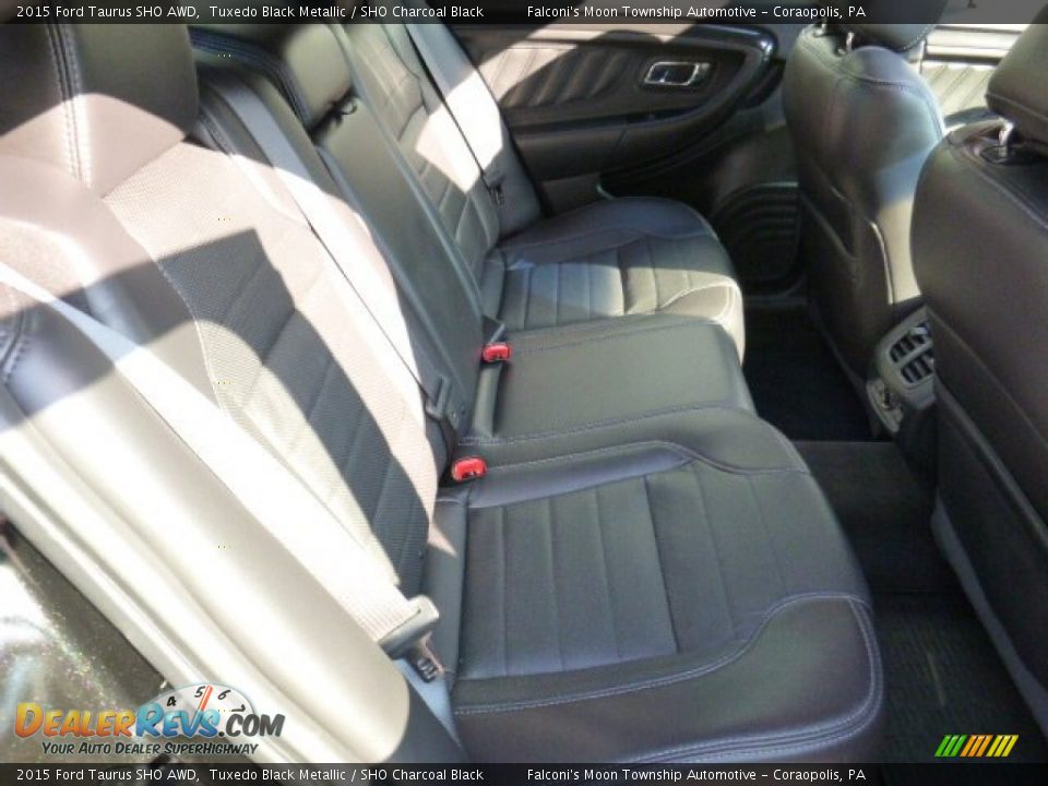 2015 Ford Taurus SHO AWD Tuxedo Black Metallic / SHO Charcoal Black Photo #13