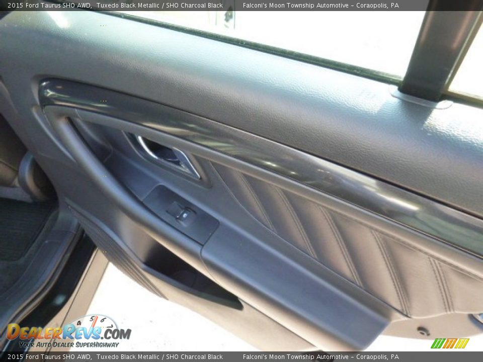 2015 Ford Taurus SHO AWD Tuxedo Black Metallic / SHO Charcoal Black Photo #14