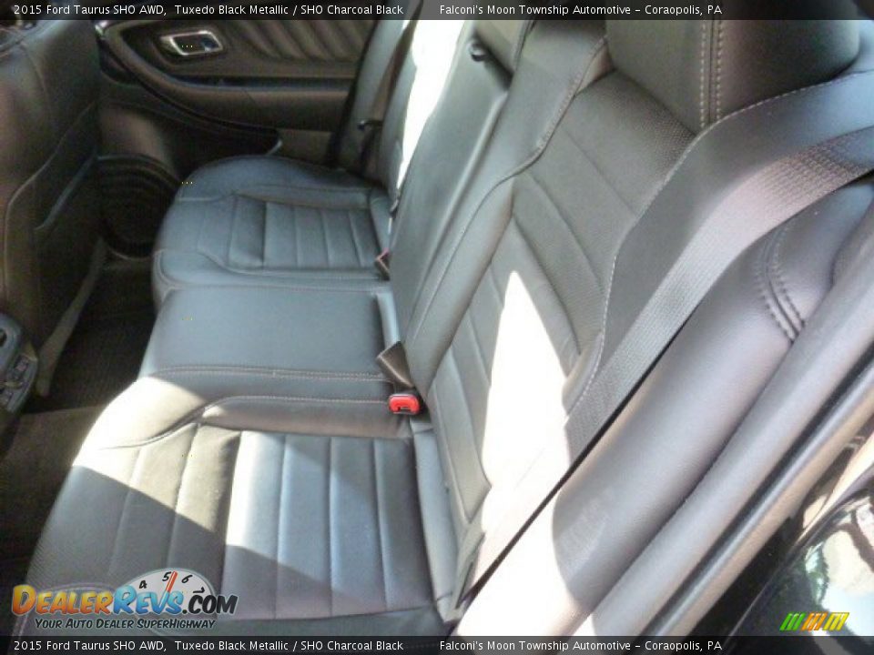 2015 Ford Taurus SHO AWD Tuxedo Black Metallic / SHO Charcoal Black Photo #16