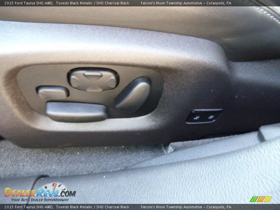 2015 Ford Taurus SHO AWD Tuxedo Black Metallic / SHO Charcoal Black Photo #20