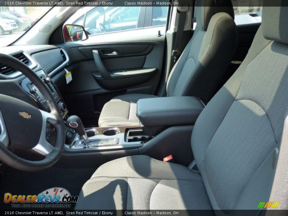 2016 Chevrolet Traverse LT AWD Siren Red Tintcoat / Ebony Photo #4