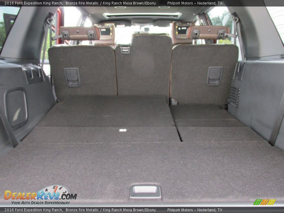 2016 Ford Expedition King Ranch Trunk Photo #21