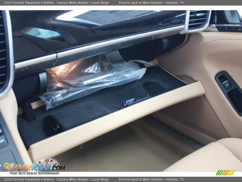 2016 Porsche Panamera 4 Edition Carrara White Metallic / Luxor Beige Photo #30