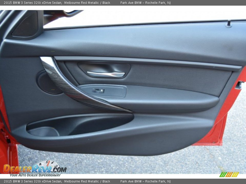 Door Panel of 2015 BMW 3 Series 320i xDrive Sedan Photo #24
