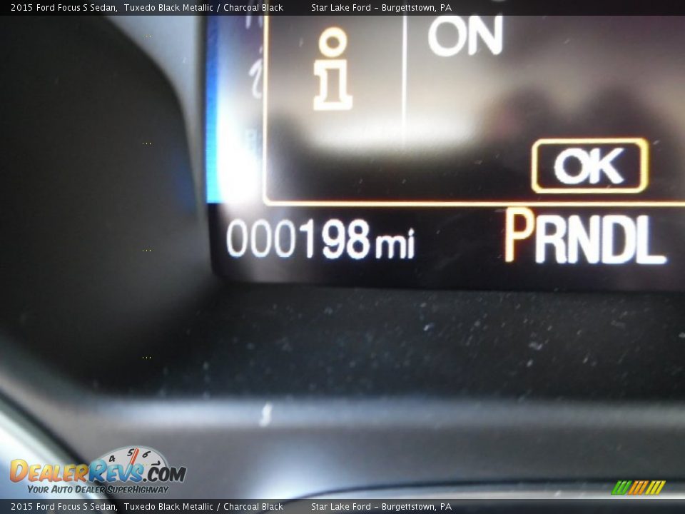 2015 Ford Focus S Sedan Tuxedo Black Metallic / Charcoal Black Photo #20