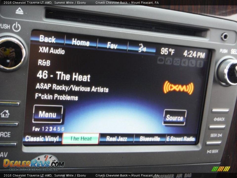 2016 Chevrolet Traverse LT AWD Summit White / Ebony Photo #16