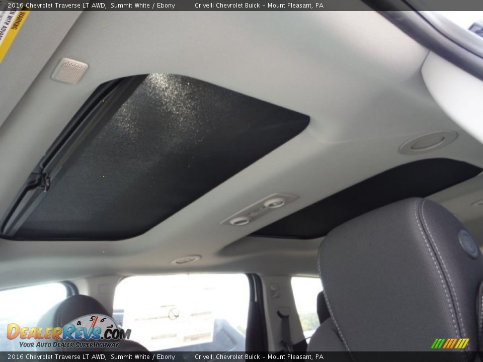 2016 Chevrolet Traverse LT AWD Summit White / Ebony Photo #20