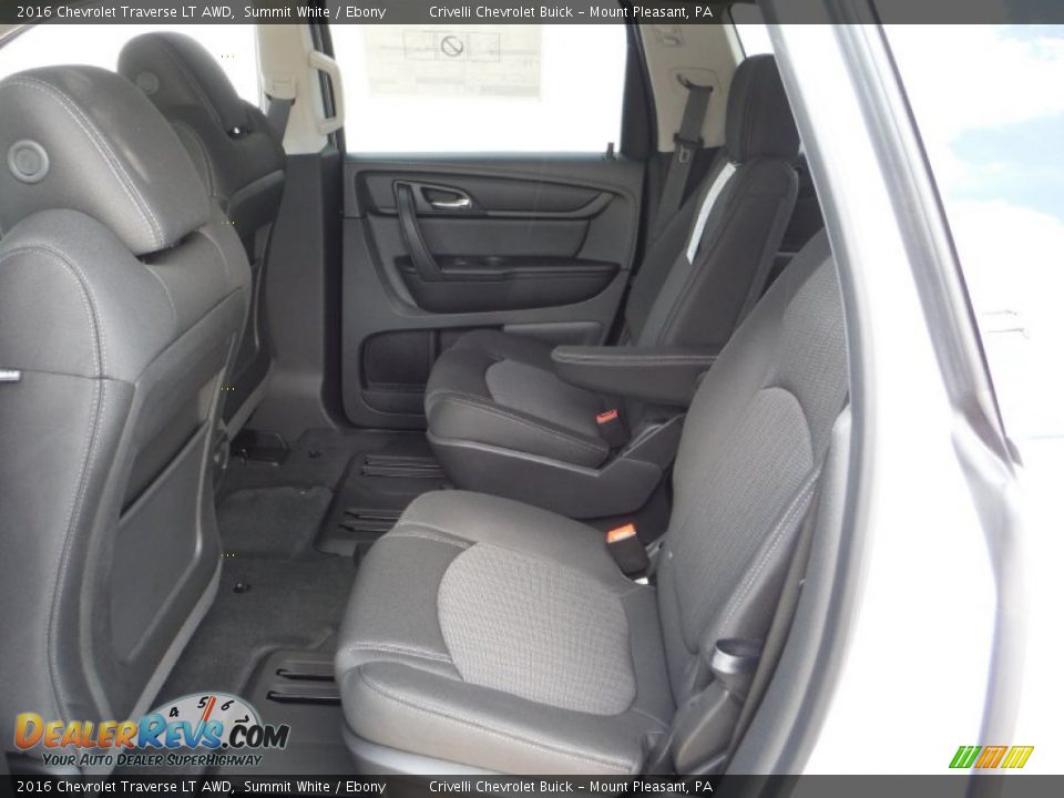2016 Chevrolet Traverse LT AWD Summit White / Ebony Photo #21