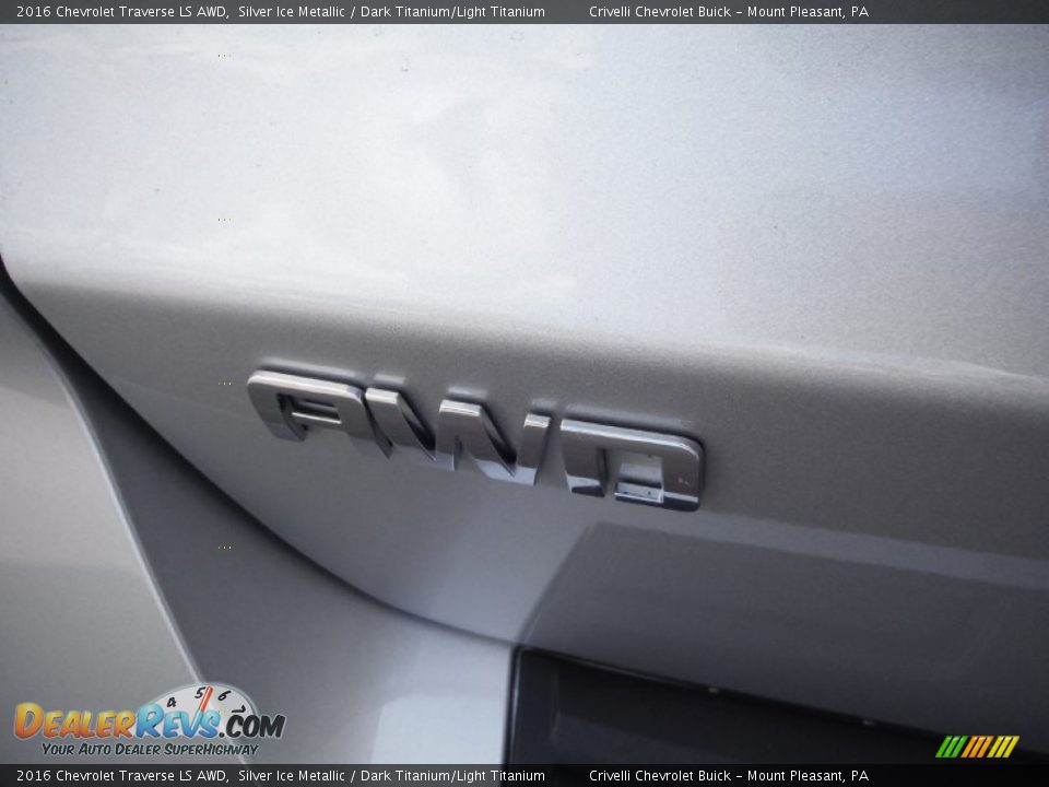 2016 Chevrolet Traverse LS AWD Silver Ice Metallic / Dark Titanium/Light Titanium Photo #7
