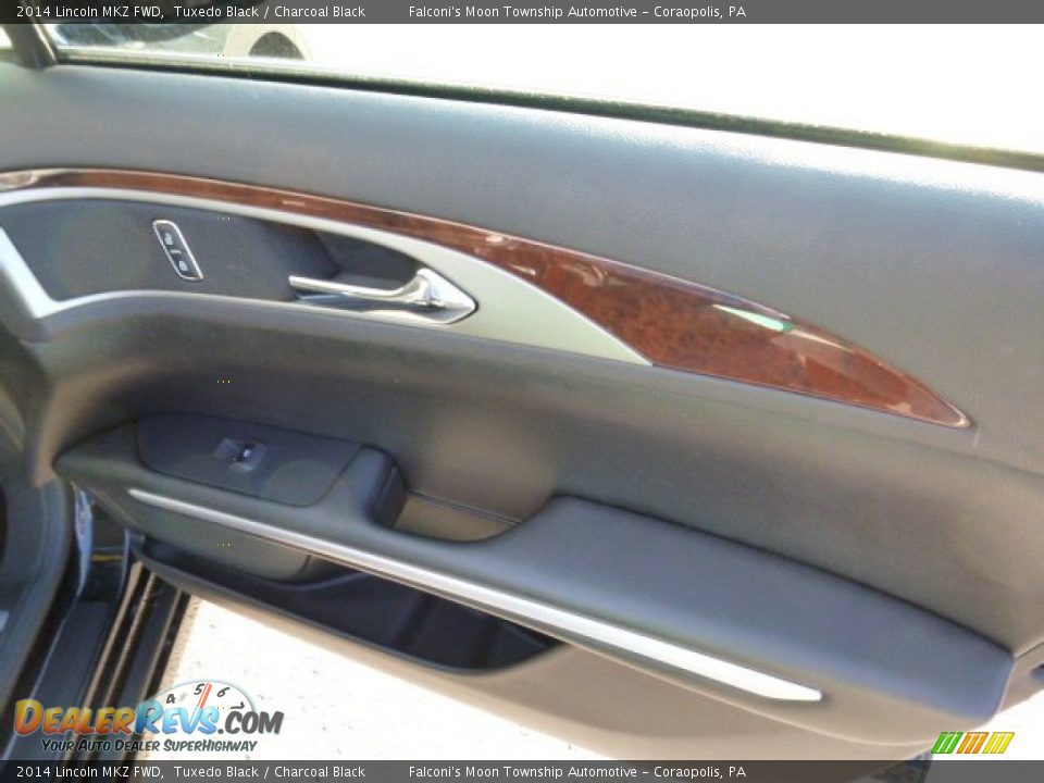 2014 Lincoln MKZ FWD Tuxedo Black / Charcoal Black Photo #9