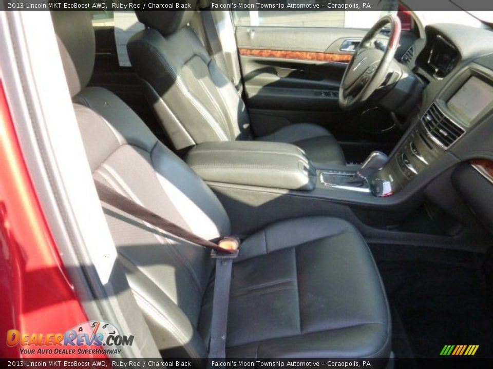 2013 Lincoln MKT EcoBoost AWD Ruby Red / Charcoal Black Photo #10