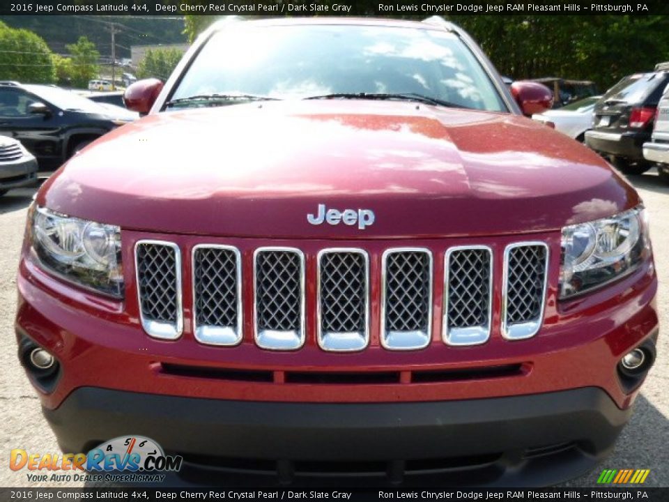 2016 Jeep Compass Latitude 4x4 Deep Cherry Red Crystal Pearl / Dark Slate Gray Photo #8