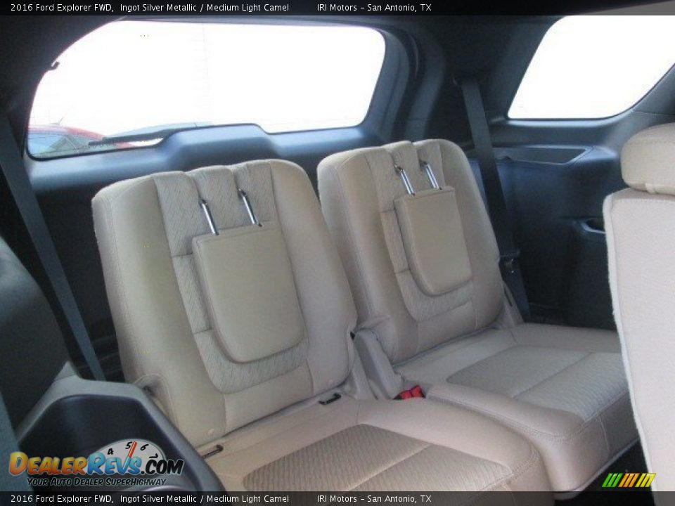 2016 Ford Explorer FWD Ingot Silver Metallic / Medium Light Camel Photo #21
