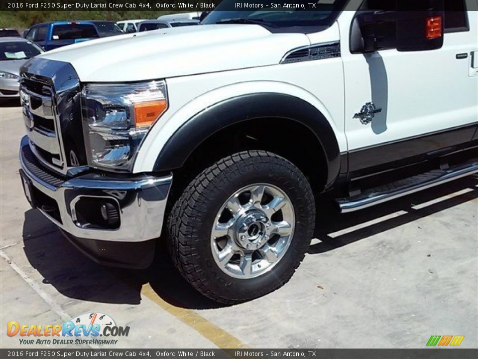 2016 Ford F250 Super Duty Lariat Crew Cab 4x4 Oxford White / Black Photo #13