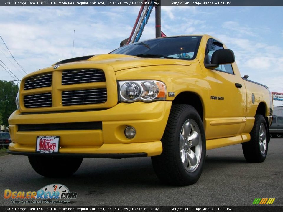 2005 Dodge Ram 1500 SLT Rumble Bee Regular Cab 4x4 Solar Yellow / Dark Slate Gray Photo #1