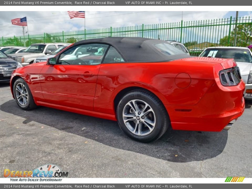 2014 Ford Mustang V6 Premium Convertible Race Red / Charcoal Black Photo #31