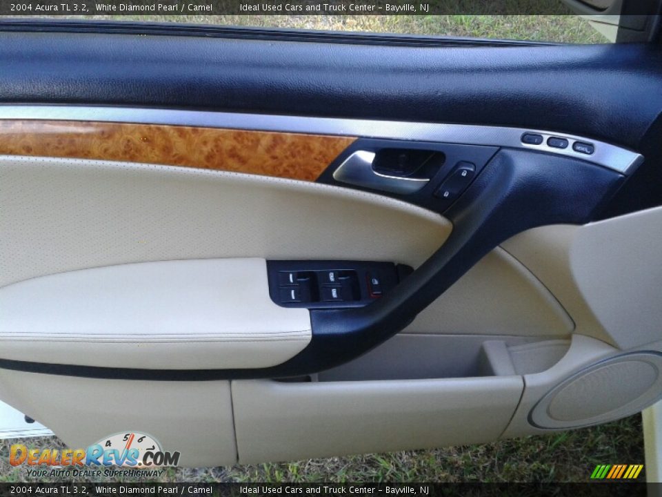 2004 Acura TL 3.2 White Diamond Pearl / Camel Photo #10