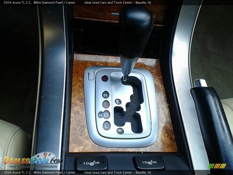 2004 Acura TL 3.2 White Diamond Pearl / Camel Photo #18