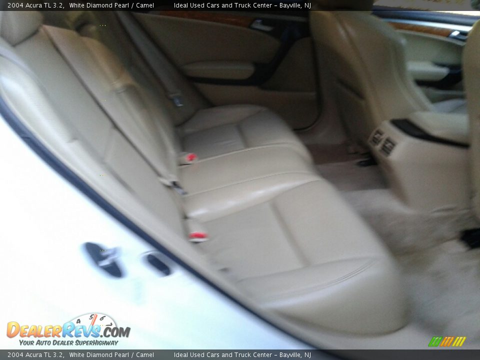 2004 Acura TL 3.2 White Diamond Pearl / Camel Photo #27