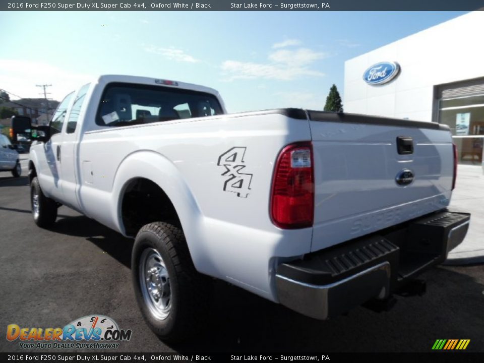 2016 Ford F250 Super Duty XL Super Cab 4x4 Oxford White / Black Photo #9