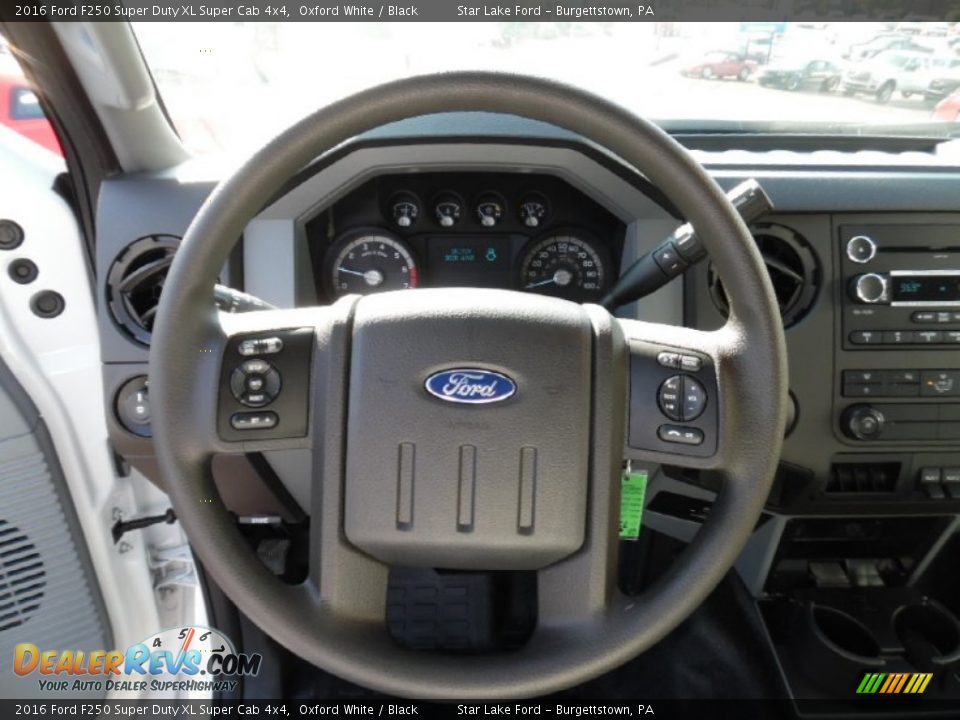 2016 Ford F250 Super Duty XL Super Cab 4x4 Oxford White / Black Photo #16