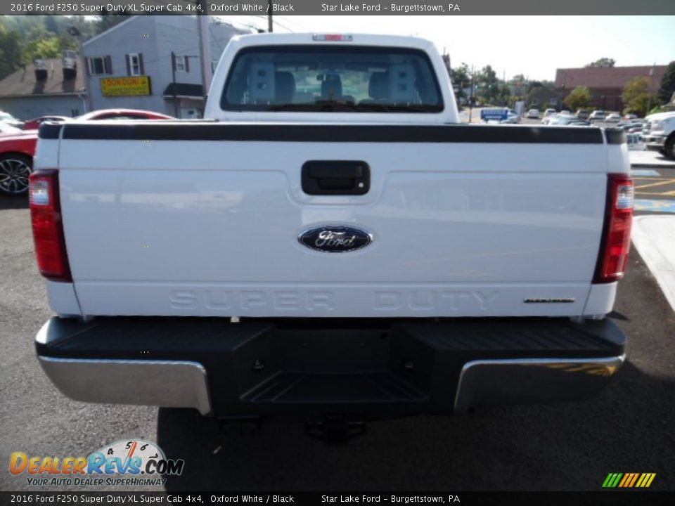 2016 Ford F250 Super Duty XL Super Cab 4x4 Oxford White / Black Photo #7