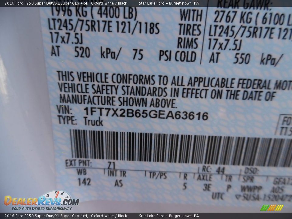 2016 Ford F250 Super Duty XL Super Cab 4x4 Oxford White / Black Photo #14