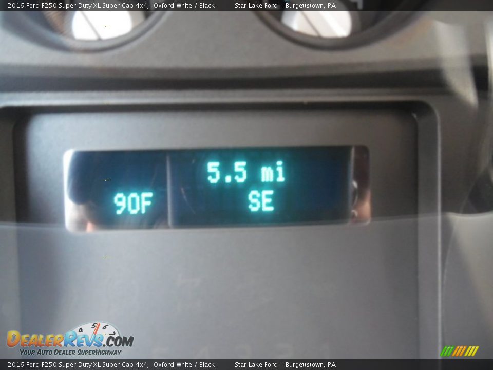 2016 Ford F250 Super Duty XL Super Cab 4x4 Oxford White / Black Photo #20