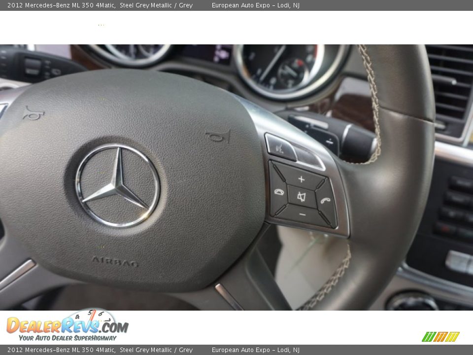 2012 Mercedes-Benz ML 350 4Matic Steel Grey Metallic / Grey Photo #25