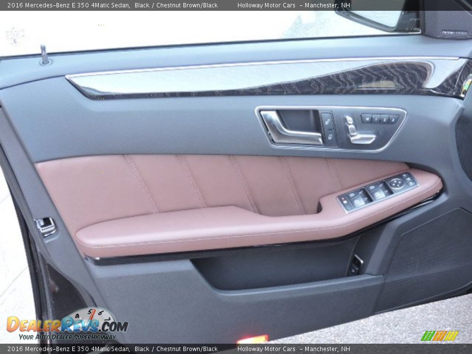Door Panel of 2016 Mercedes-Benz E 350 4Matic Sedan Photo #11
